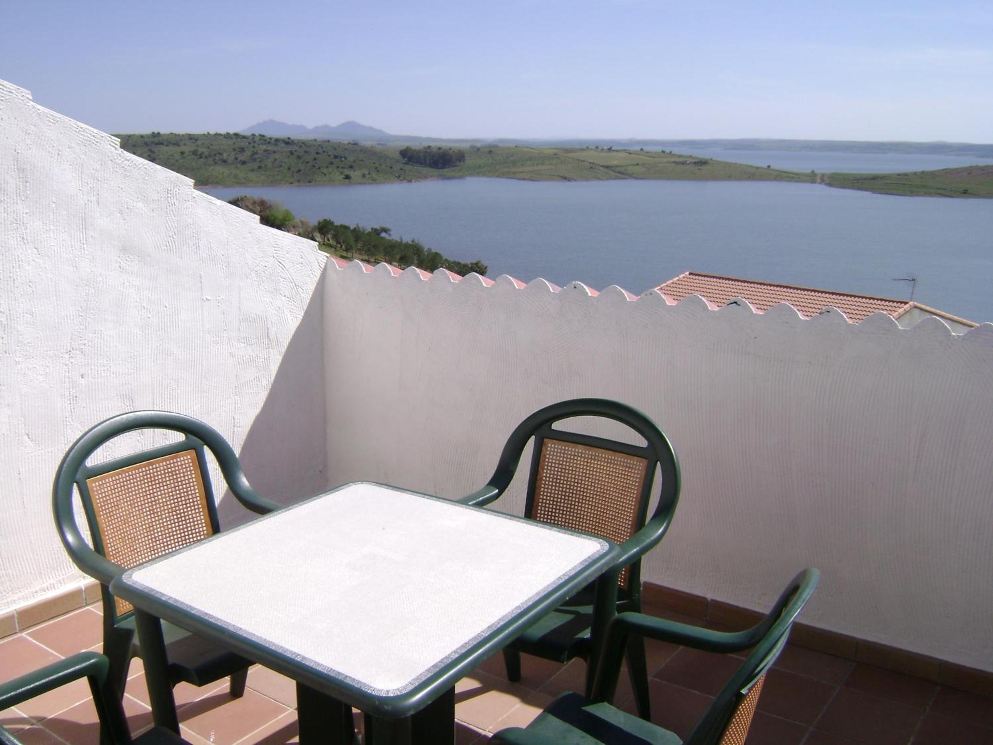 Apartamentos Trinidad Alange Dış mekan fotoğraf