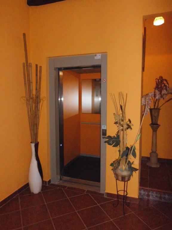 Apartamentos Trinidad Alange Dış mekan fotoğraf